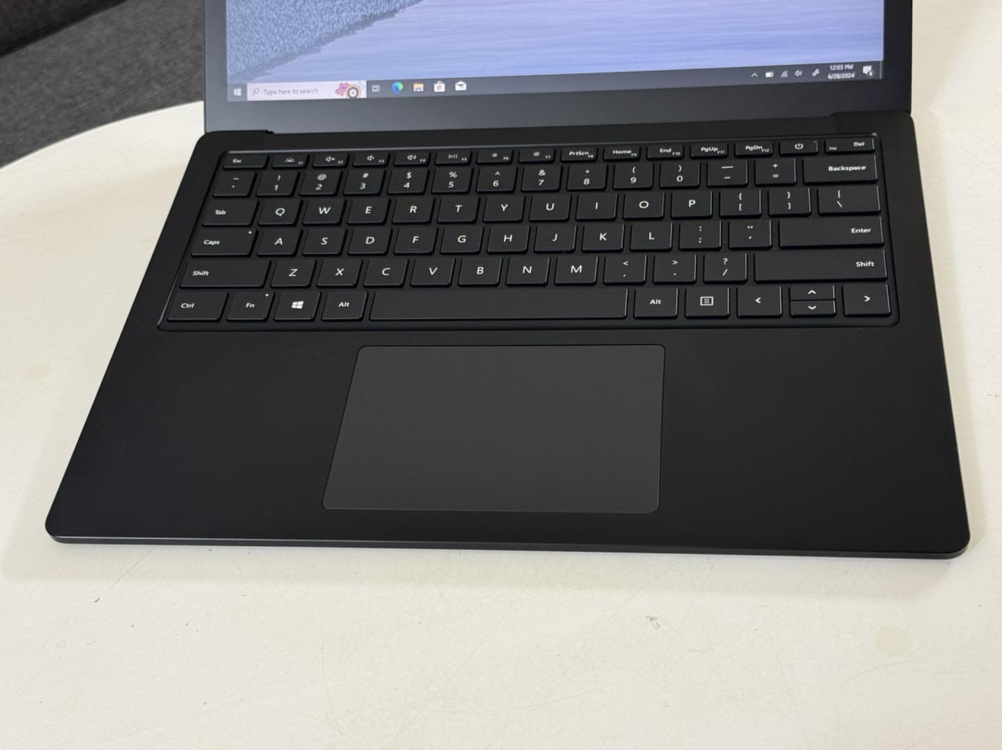 Microsoft Surface Laptop 3 i5 10th Gen 8GB / 16GB RAM Β· 256GB / 512GB SSD - Image 6