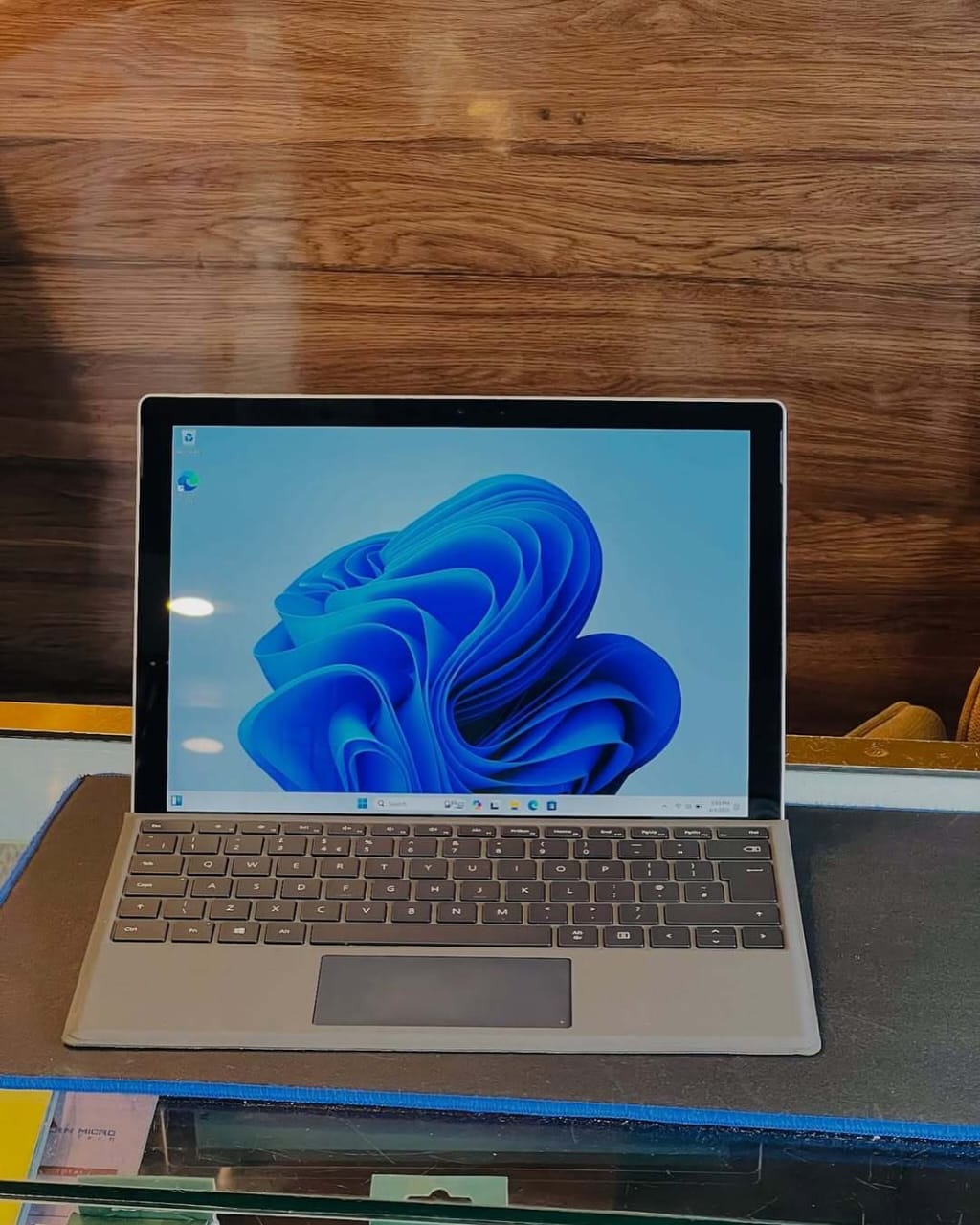 SURFACE PRO 5 (1807) GSM I5 7TH GEN 8GB DDR4 RAM 256GB NVME FRESH UK IMPORT