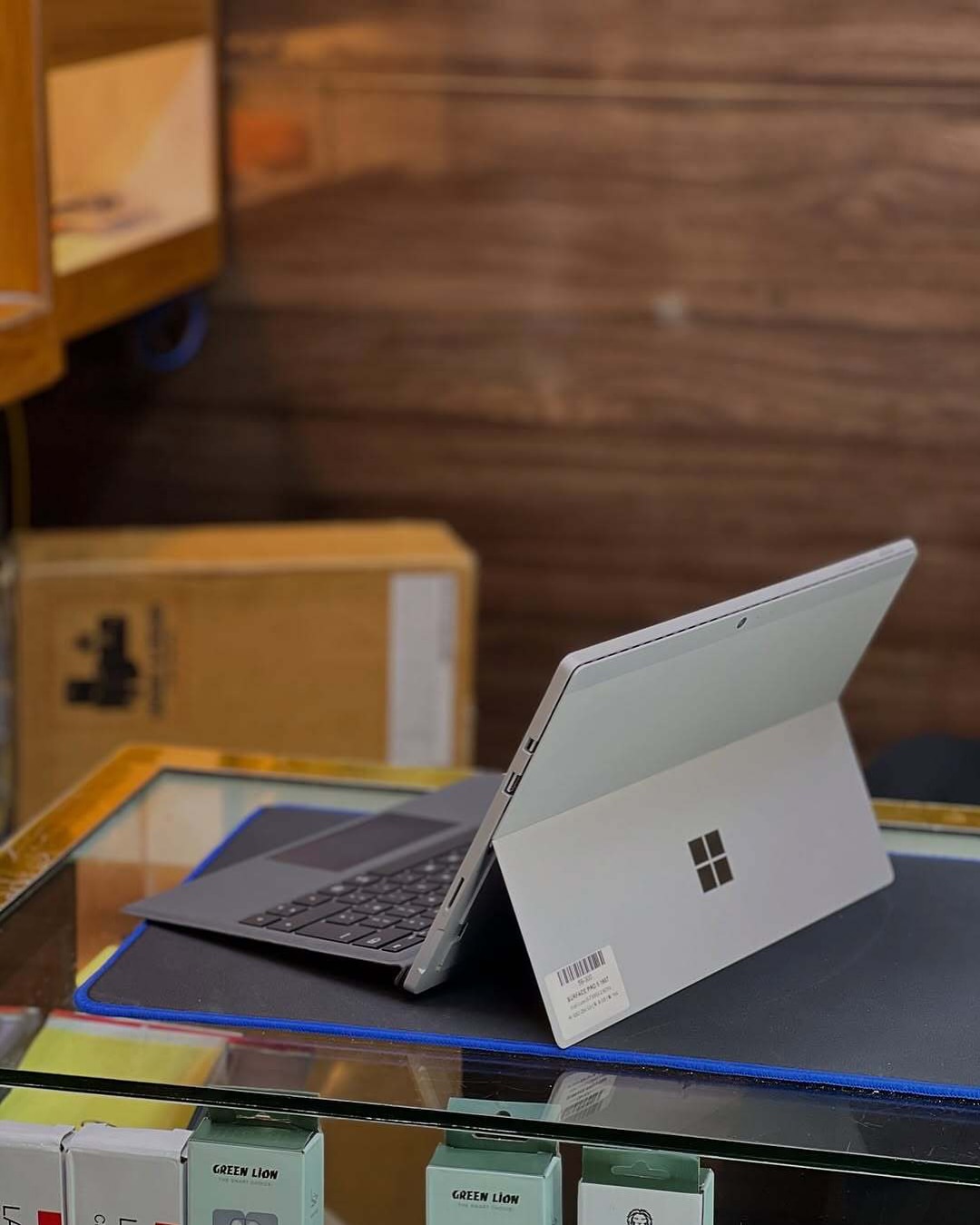 SURFACE PRO 5 (1807) GSM I5 7TH GEN 8GB DDR4 RAM 256GB NVME FRESH UK IMPORT - Image 4